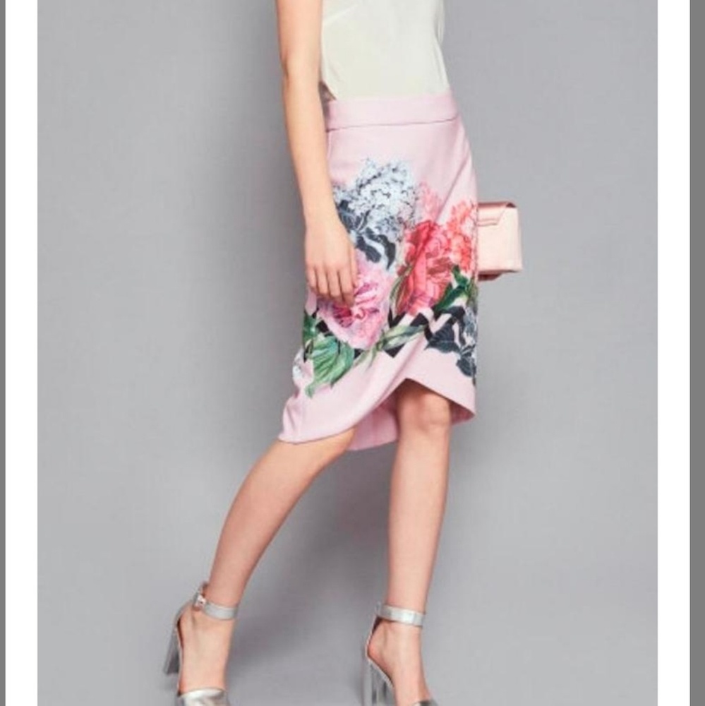 NWT Ted Baker Soella Palace Gardens Pencil Skirt!